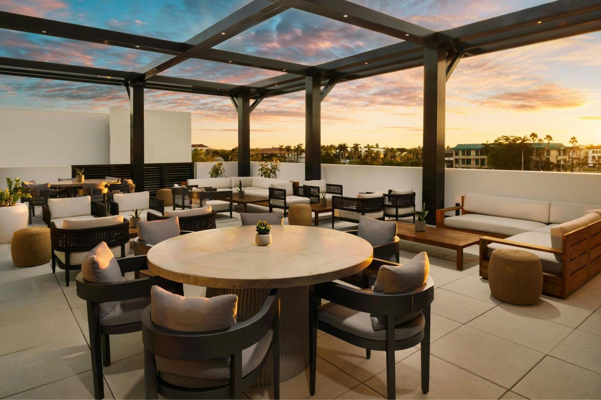 Ac Hotel By Marriott Naples 5Th Avenue Esterno foto