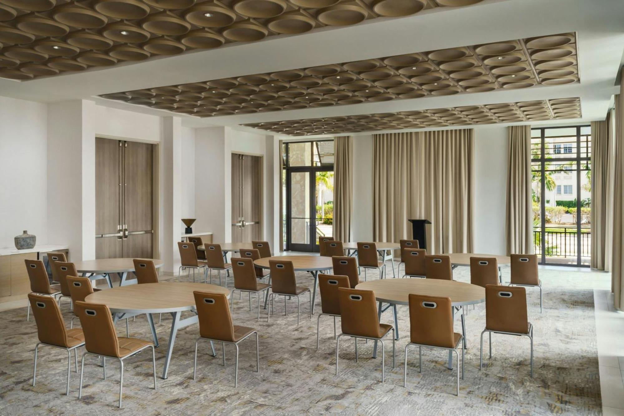 Ac Hotel By Marriott Naples 5Th Avenue Esterno foto